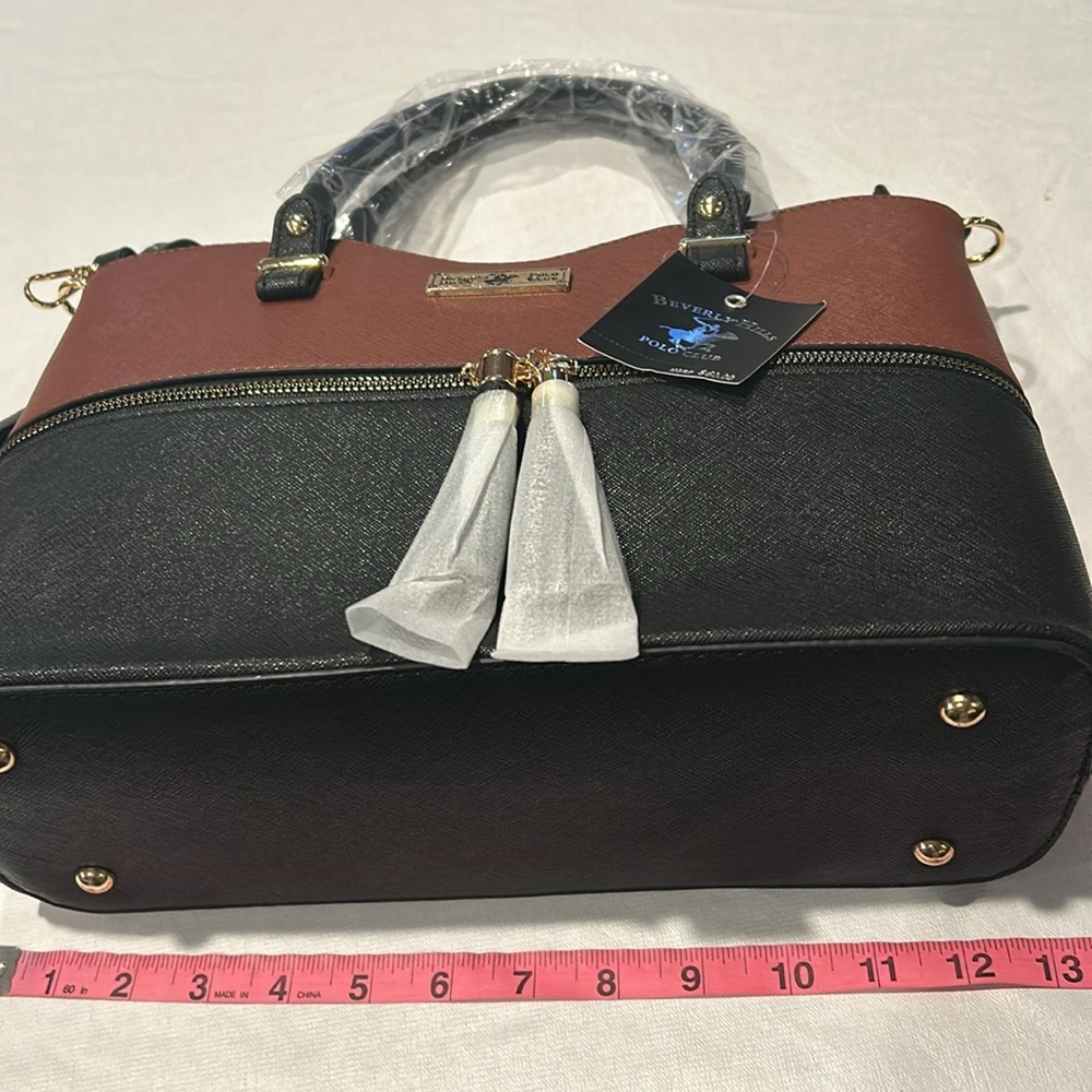 Beverly Hills Polo Club Shoulder bag Brown Black Faux Zip Front with Tassels New - Picture 6 of 8